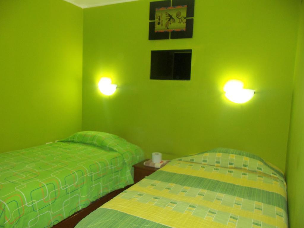Hostal Boulevard Νάζκα Δωμάτιο φωτογραφία