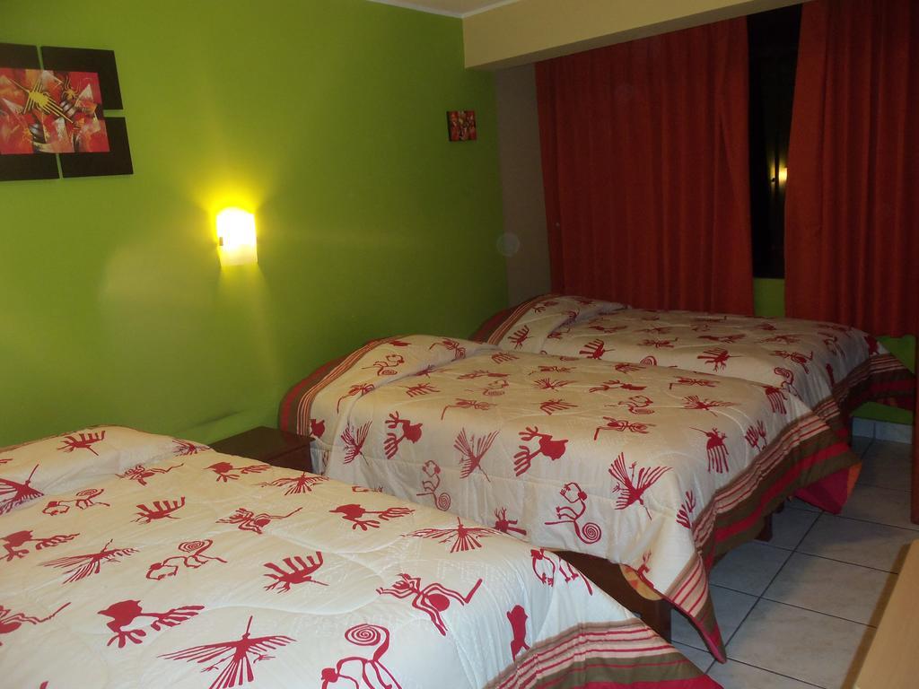 Hostal Boulevard Νάζκα Δωμάτιο φωτογραφία